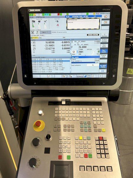 DMG DMC 60 FD DuoBLOCK Machining Center