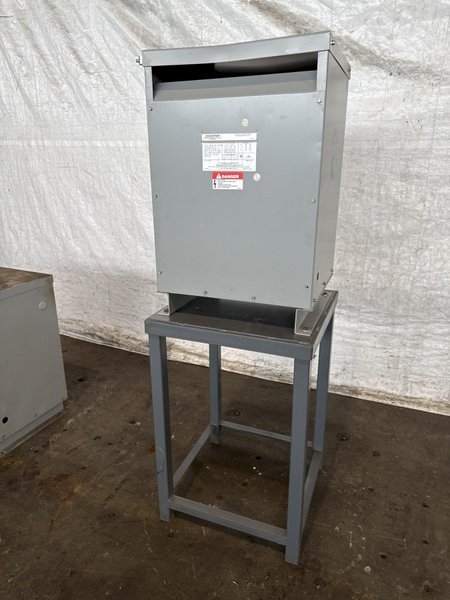 30 kVA POWER-TRAIN STEP-DOWN TRANSFORMER. STOCK # 0672225