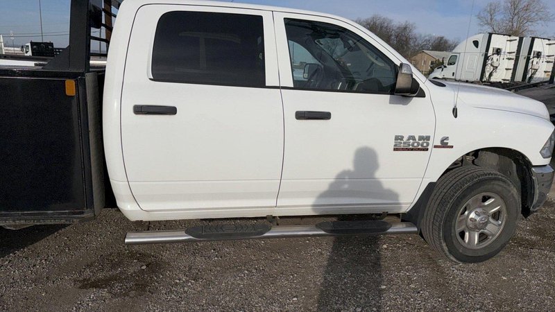 2018 Ram 2500 Crew Cab Utility Truck with Service Body – 4×4 Work Truck, Contractor Bed, Tool Compartments, Heavy-Duty Pickup