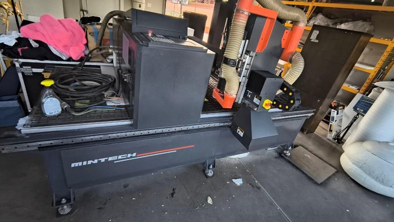 Mintech MR84 CNC Router (#5595)