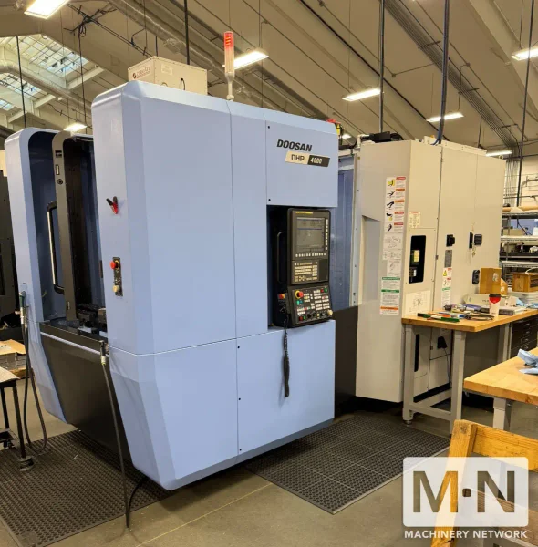 Doosan NHP-4000 CNC Horizontal Machining Center, 2017 - 4th-Axis Ready