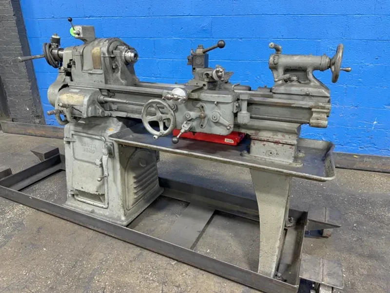 South Bend 14" X 30" Lathe - Dl81453
