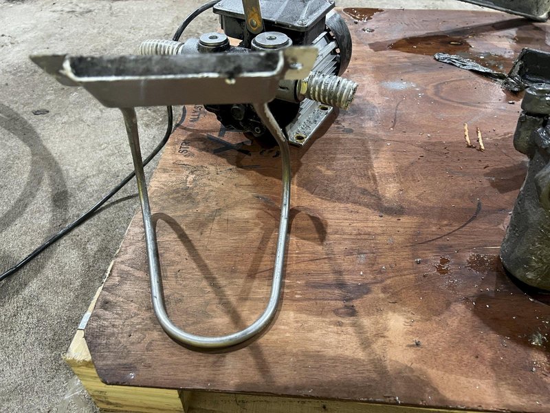 PUMP WITH MOTOR: STOCK #20646