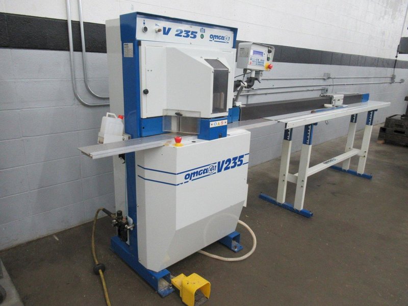 OMGA V235FNC Double Mitre Circular Saw, 90 Degree Fixed, FP2000 Programmable Work Stop, 350mm Blade