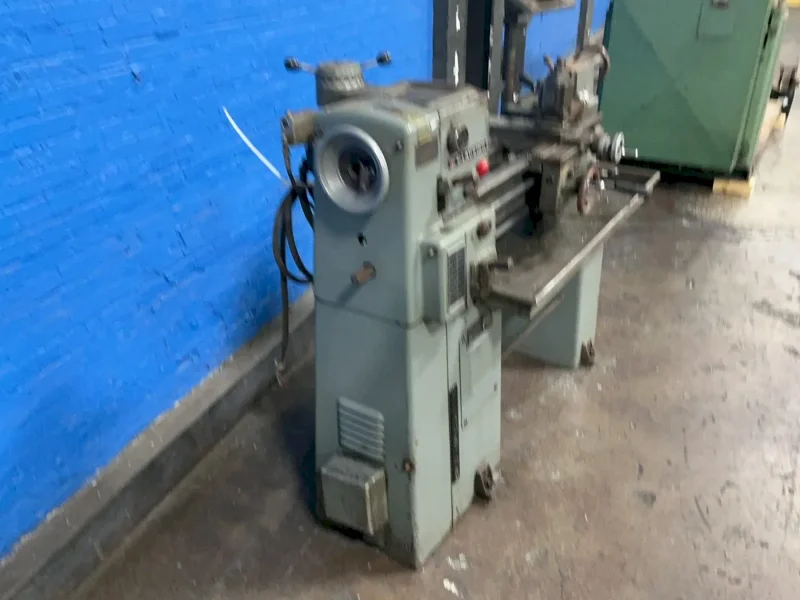 CLAUSING 15 X 6 LATHE   -  590253