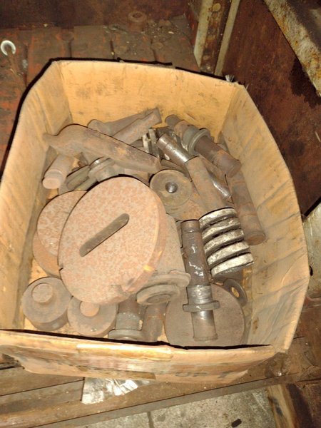 IRONWORKER PUNCHES &amp; TOOLING: STOCK #23168