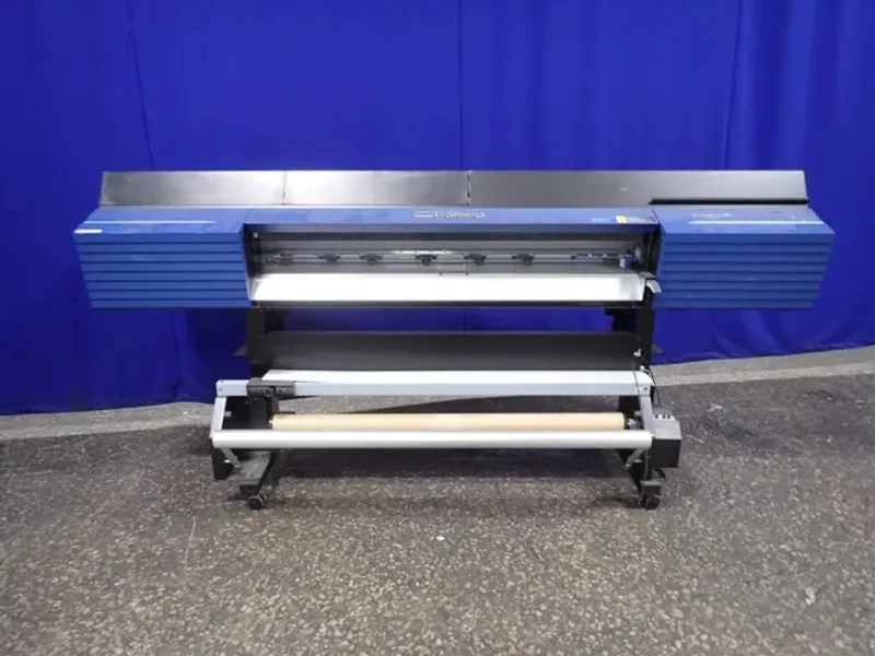 ROLAND 57 1/2" PRINTER / CUTTER  -  VG2-540