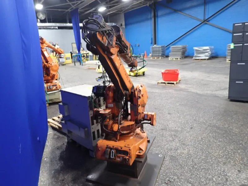 ABB ROBOT  -  IRB2400 M2000