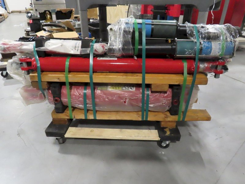 Hydraulic and Pneumatic Cylinders, Assorted- Auction Item