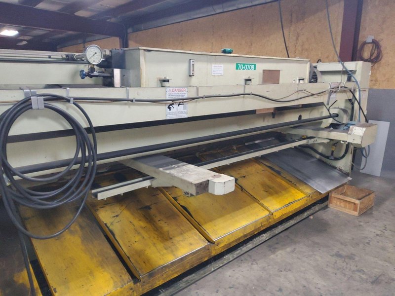 2005 U.S. INDUSTRIAL MACHINERY 12′ X 1/4″ CNC SHEAR