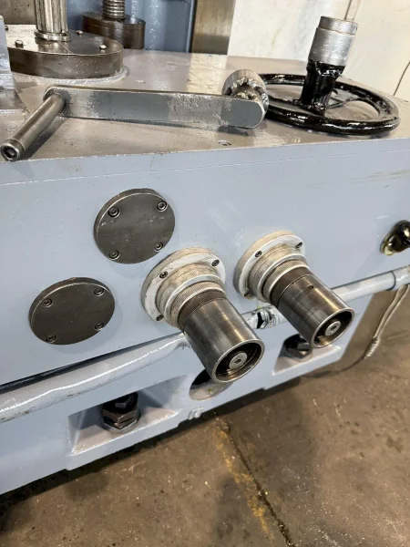 4" DAEWOO MODEL #D11ORT TABLE TYPE HORIZONTAL BORING MILL, #50 TAPER: YOBRO #25782