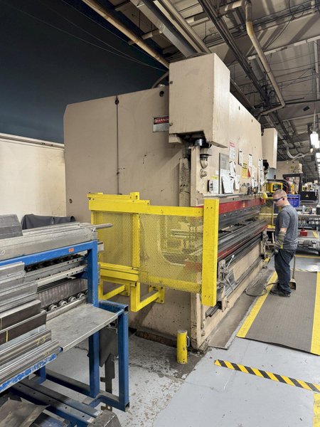230 TON X 14&#039; PACIFIC MODEL #J230-14 HYDRAULIC PRESS BRAKE: STOCK #79499