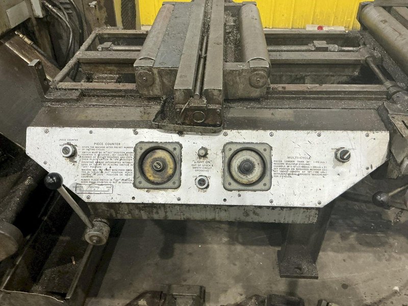 18" x 20" MARVEL SERIES 81A AUTOMATIC VERTICAL BANDSAW: YOBRO #24701