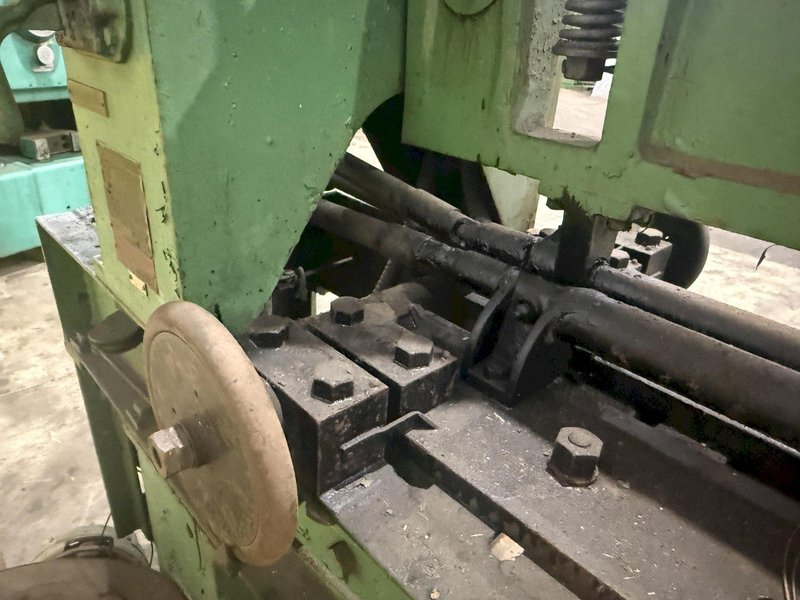 12' FARNHAM MODEL #5-41-8 ROLL FORMING MACHINE: YOBRO #24801