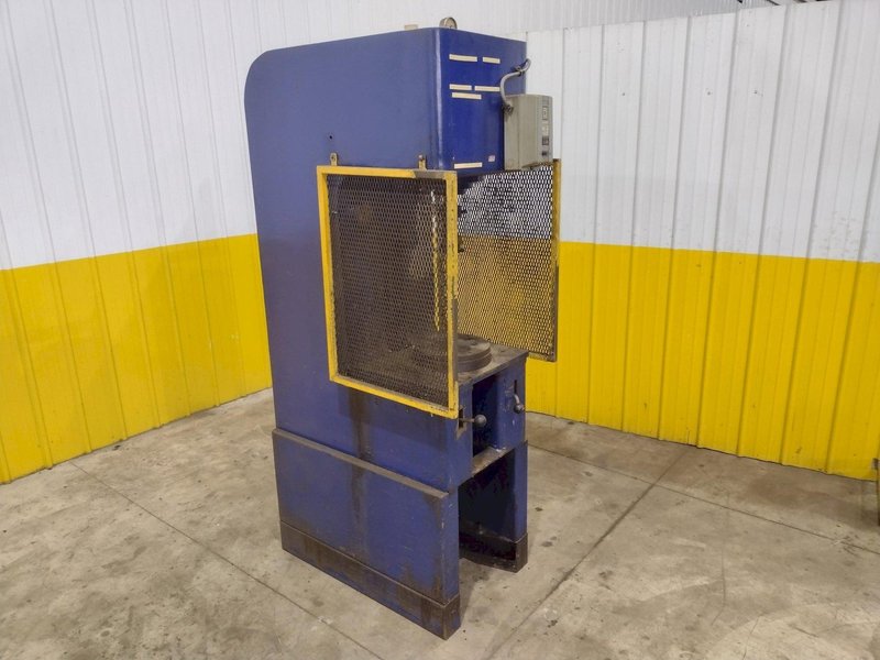 10 TON DENISON C FRAME HYDRAULIC PRESS: STOCK #22790