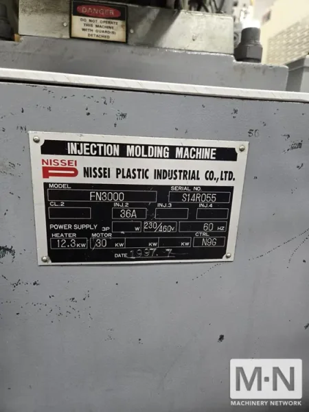 154 TON 11.8 OZ NISSEI MODEL FN3000-36A INJECTION MOLDING MACHINE MFG 1997