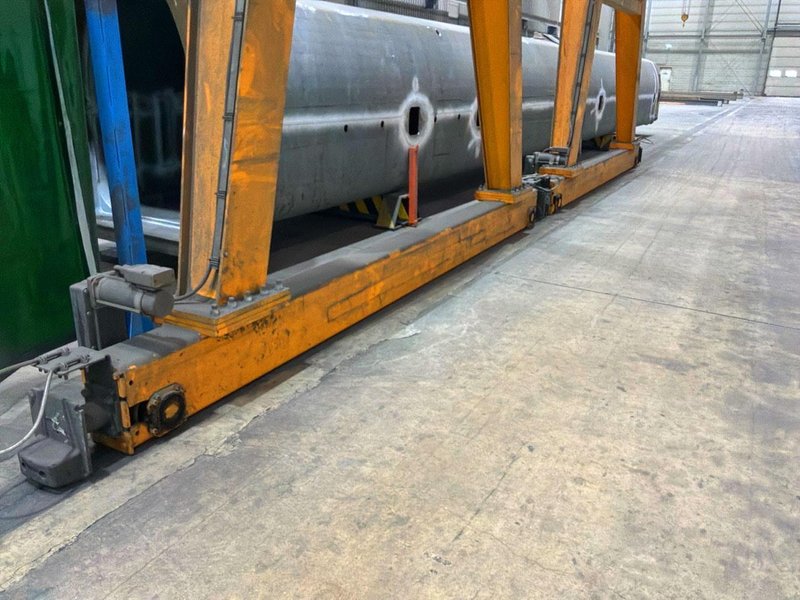 Konecranes - Semi-portal 5 ton x 15 030 mm