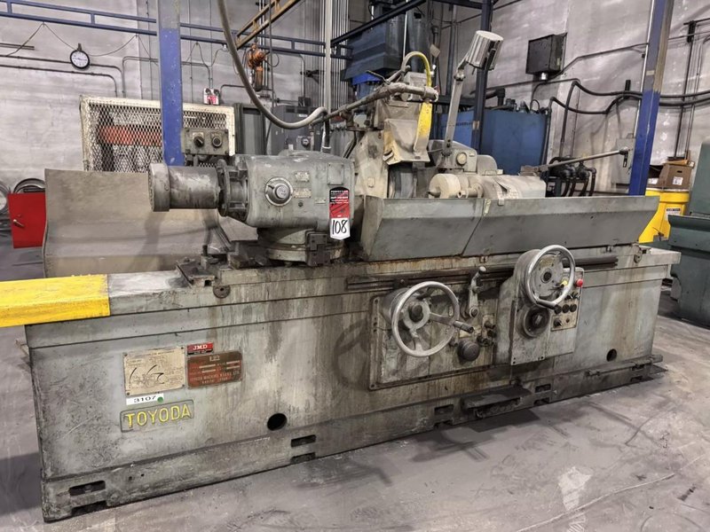 TOYODA GPU40-120 CYLINDRICAL GRINDER. STOCK # 0653726