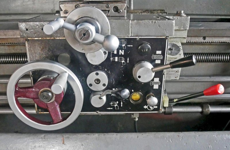 Sharp 17&quot; x 60&quot; Gap Bed Lathe, 1760K