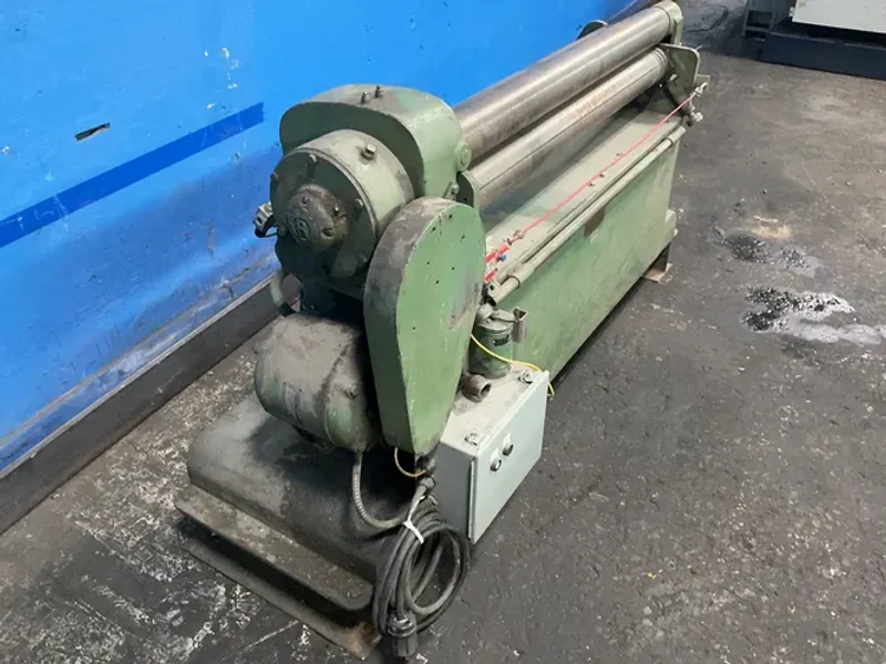 REED ENGINEERING CO. 50” BENDING ROLL  -  450