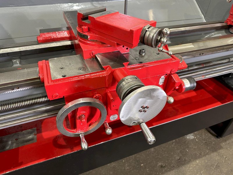 19" X 54" LEBLOND MAKINO ENGINE LATHE: STOCK #77015