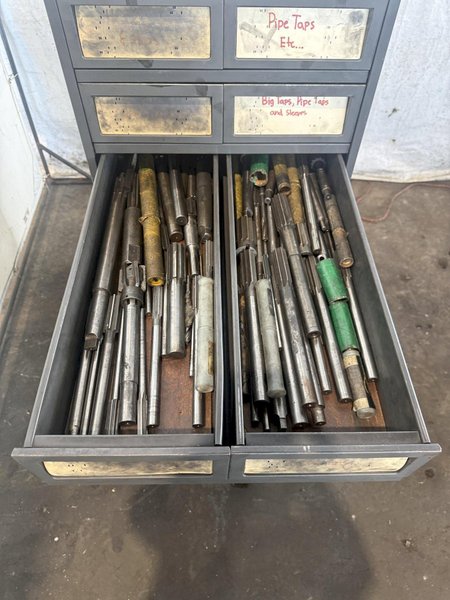 10 DRAWER TOOLING CABINET. STOCK # 0543126