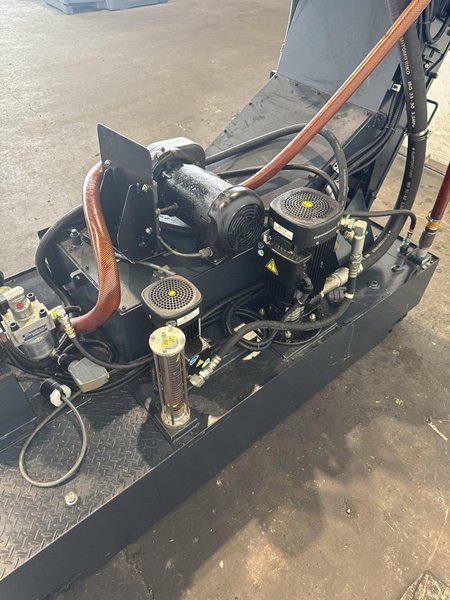 MOSNIC RD3C-112A CHIP CONVEYOR (2018). STOCK # 0776525.