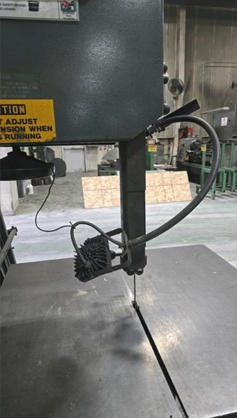 1 - PREOWNED TANNEWITZ VERTICAL BANDSAW