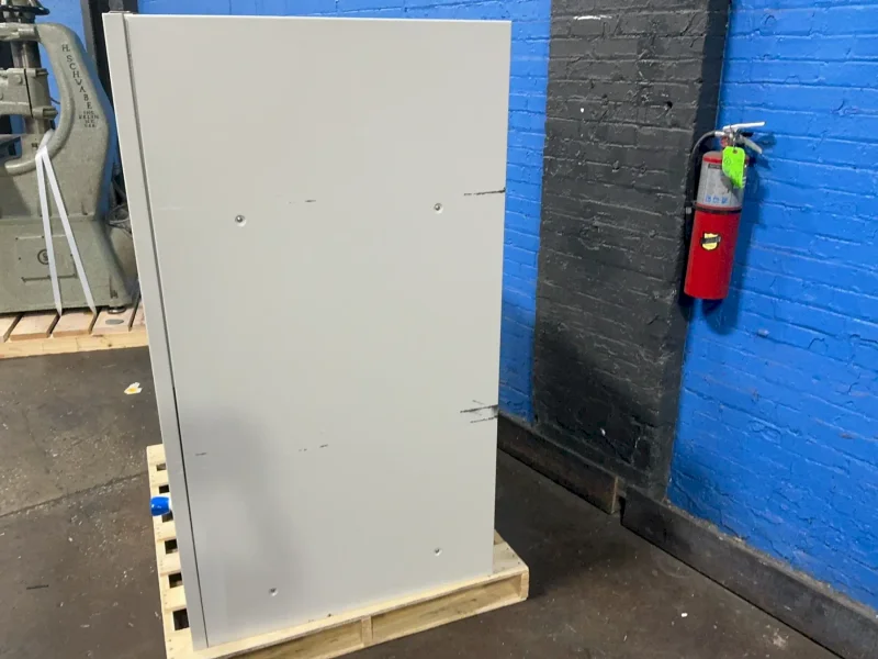 LABCONCO 39”X21”X48” CHEMICAL FUME HOOD  -  488040010814