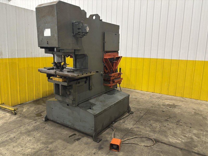 95 TON IRON CRAFTER MODEL 95-95 HMW HYDRAULIC IRON WORKER: STOCK #23333