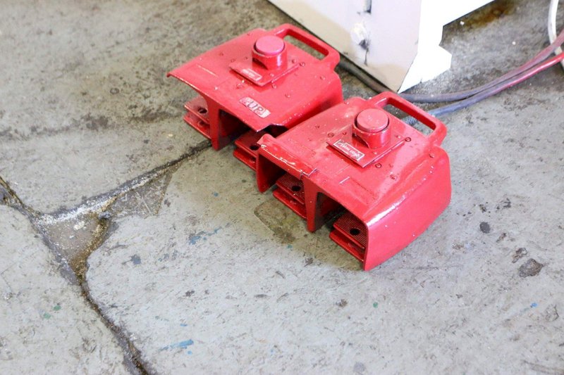 90 TON X 10' PACIFIC HYDRAULIC PRESS BRAKE: STOCK #68380