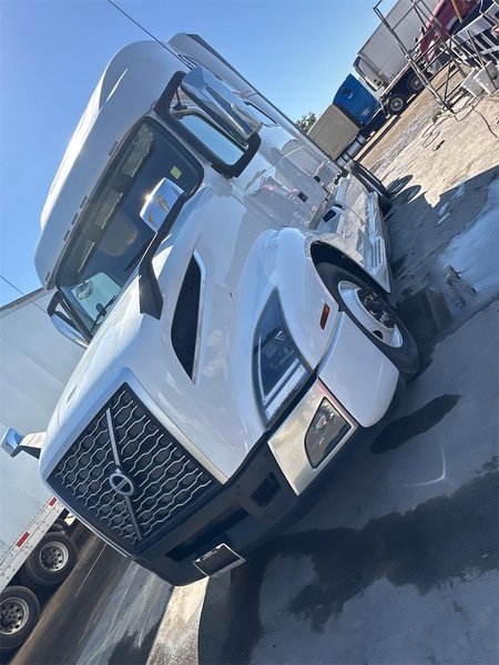 2023 Volvo VNL64T860 4V4NC9EJ5PN307510