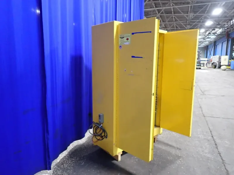 EAGLE 45 GALLONS / 43" X 18" X 65" FLAMMABLE CABINET  -  1947