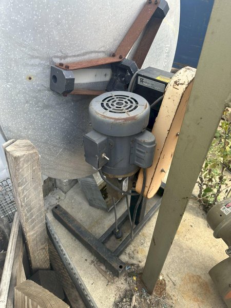 250 LB X 4&quot; RAPID AIR MODEL #R46NA COIL REEL UNCOILER STOCK #19615