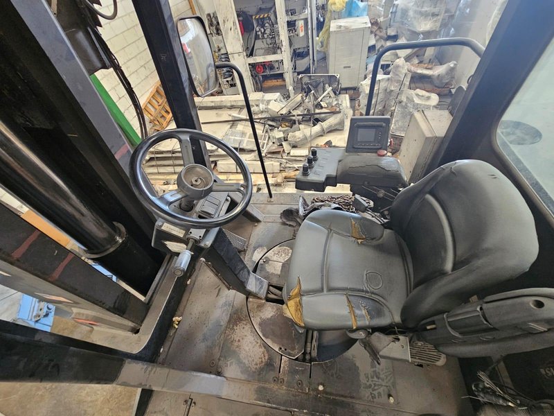 2013 FORKLIFT AUTOLIFT 40,000LBS