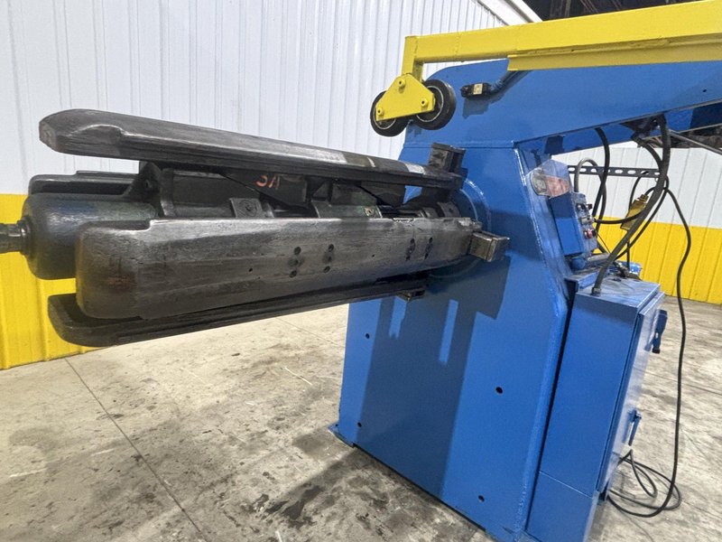 15,000 LB X 48&quot; EGAN MOTORIZED HYDRAULIC COIL REEL UNCOILER: STOCK #22425