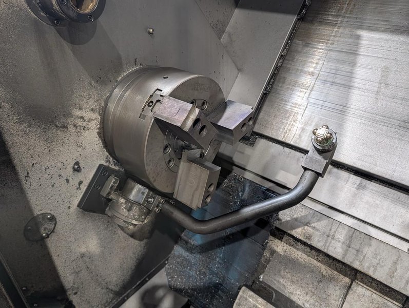 Hyundai Wia L300LMC CNC Lathe, 2018 – Live Tooling, Box Ways, Tailstock, C-Axis, Chip Conveyor