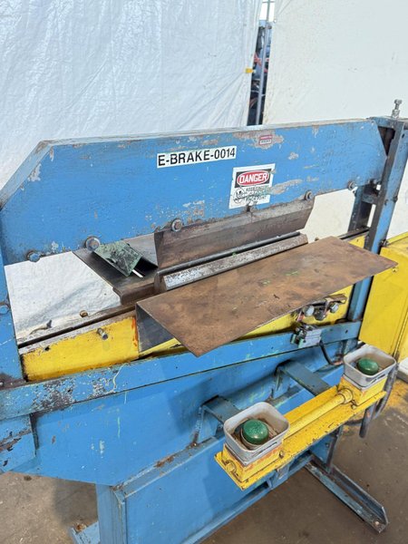 48” HYDRAULIC PANEL BRAKE. STOCK # 0665825