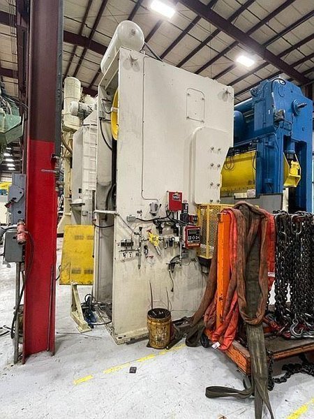 200 ton Komatsu Single Point Gap Mechanical Metal Stamping Press #OBS200-2, Year 1986