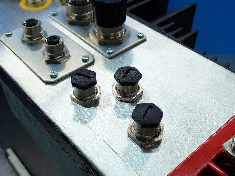 SEW EURODRIVE MOVIPRO DRIVE &amp; APPLICATION CONTROLLER  -  PHC21A-A075M1-E31A-00