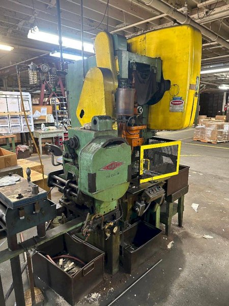 35 TON O.B.I. BLISS C-35 FLYWHEEL SINGLE CRANK PRESS: STOCK #22548