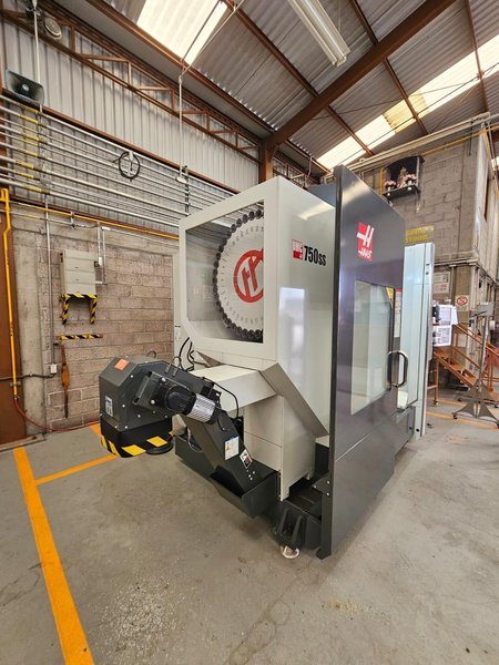 2016 Haas UMC-750SS Used 5-Axis CNC Vertical Machining Center For Sale