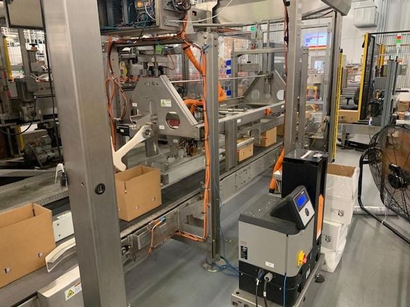 ITW Hartness EPS 9100 Case Packer – 2018 – High-Speed Case Packing Machine