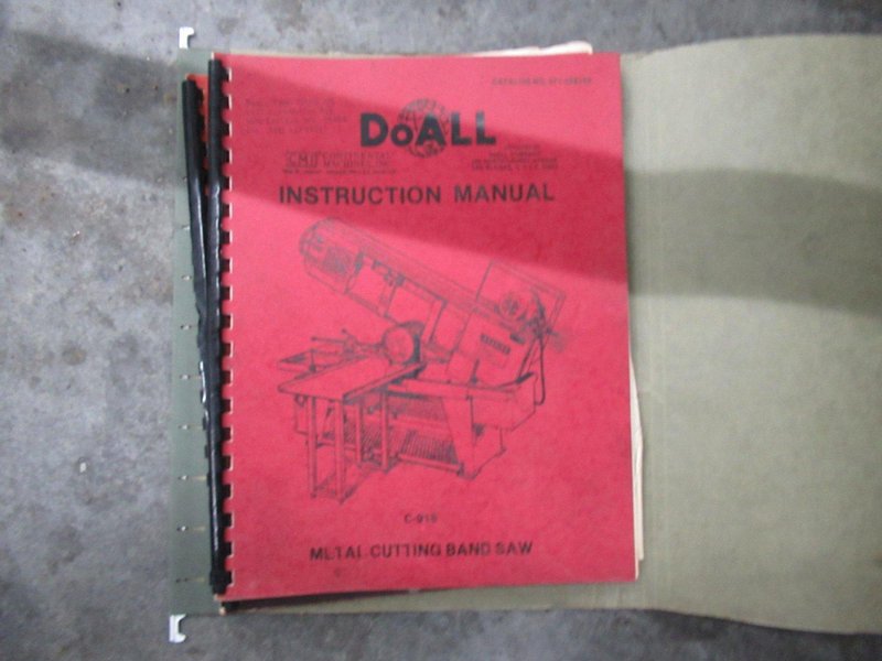 DoAll C-916 Horizontal Band Saw 9" x 16" Capacity, 1" Blade