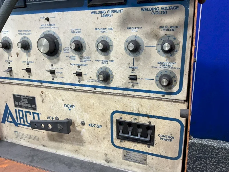 AIRCO 23 KVA WELDER  -  AC-DC SQUARE WAVE