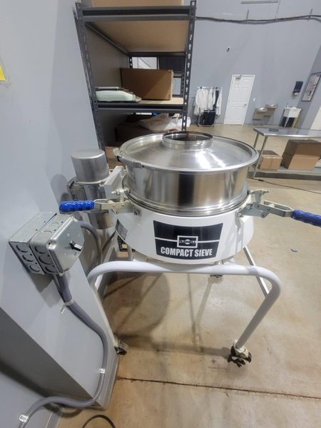 Russell Finex Compact 600 Food-Safe Vibrating Magnetic Sieve, Single Deck, 550mm Diameter, 2020