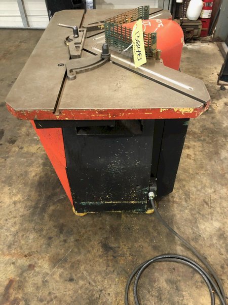 8.75&quot; X 8.75&quot; X 10 GAUGE STRIPPIT MODEL #102661 HYDRAULIC CORNER NOTCHER: STOCK 13848