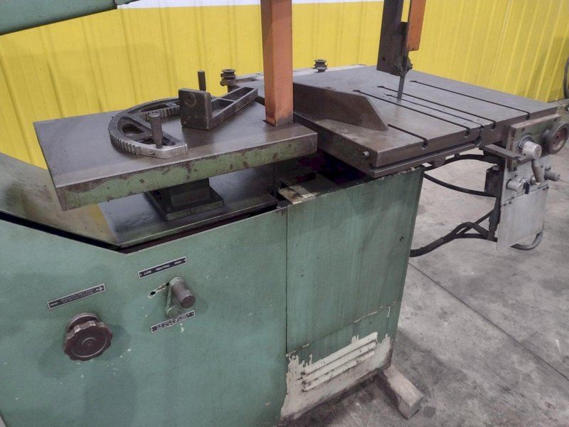 40" DAKE JOHNSON MODEL #VH-40 VERTICAL BAND SAW: STOCK #22831