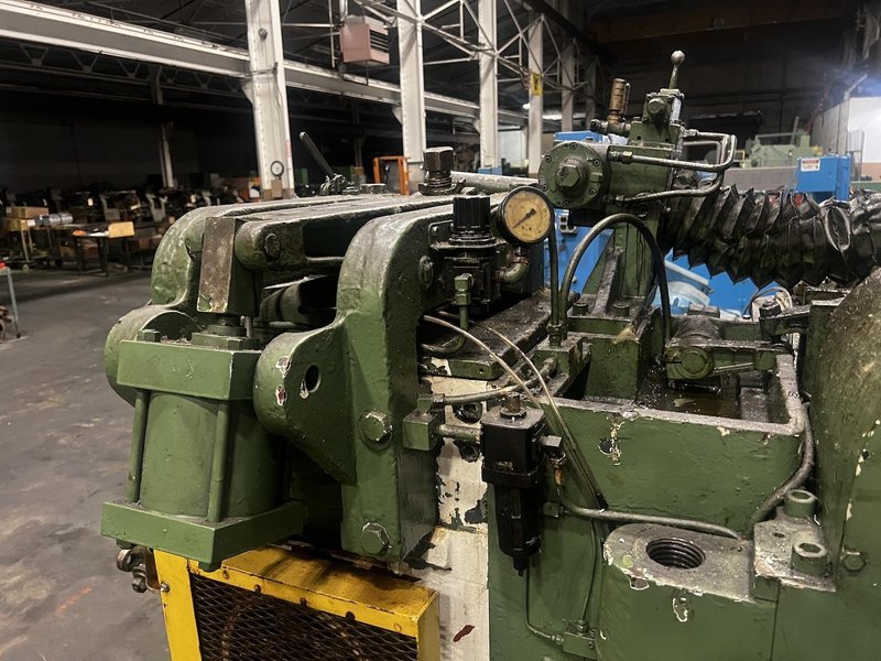 1/2&quot; National Model 8L4 High Speed Long Stroke 4 Die Boltmaker