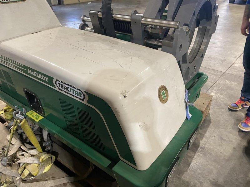 McElroy TracStar® 500 Series II Track Mounted Fusion Machine, 2000 – 18 Track, 2-Jaw